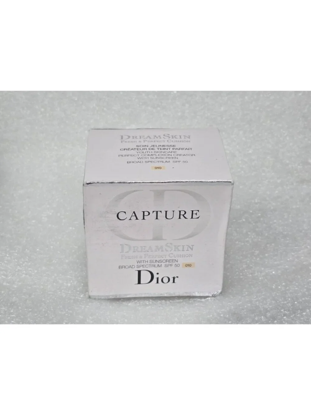 Dior Capture Dreamskin Fresh & Perfect Cushion 15g X 2 Youth Skincare Shade 010